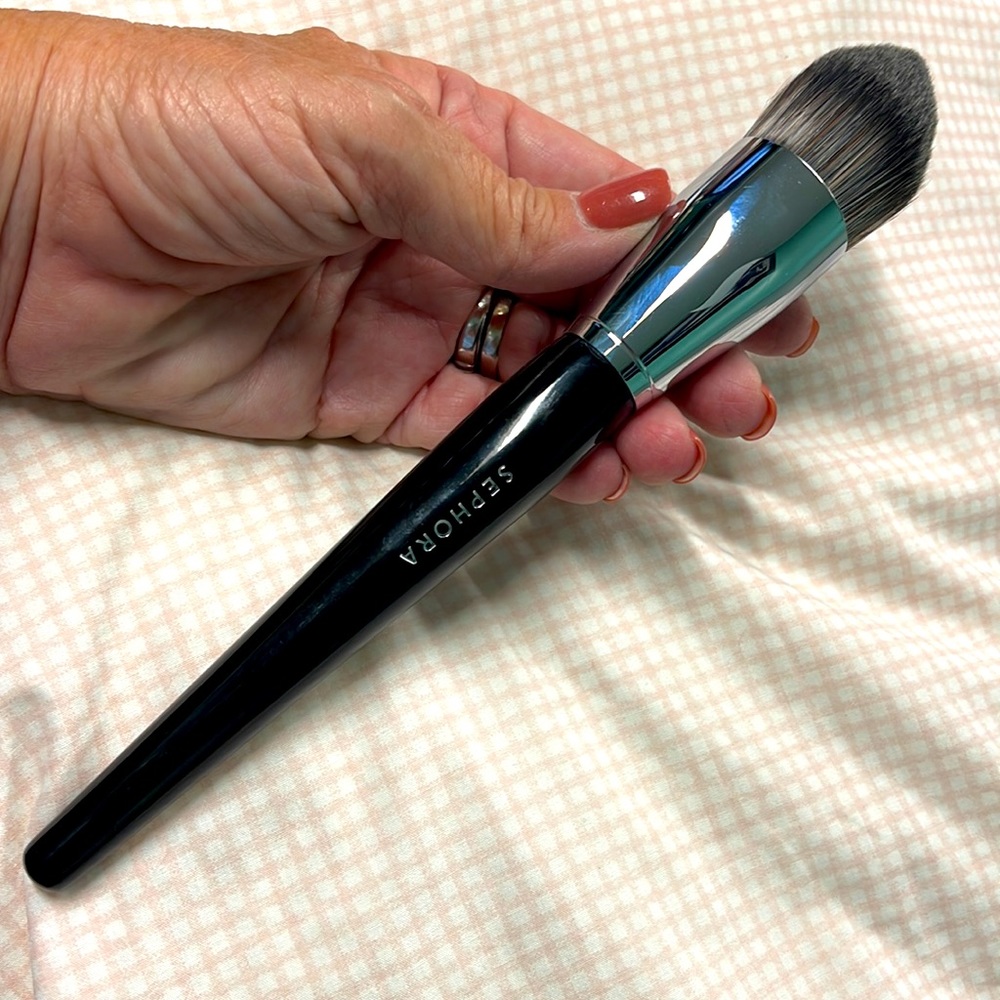SEPHORA COLLECTION PRO DOMED FOUNDATION BRUSH #78